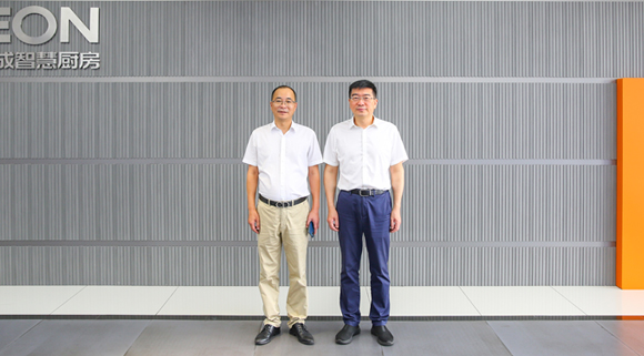 浙江省市場監(jiān)督管理局副局長章一文一行蒞臨科恩考察指導！